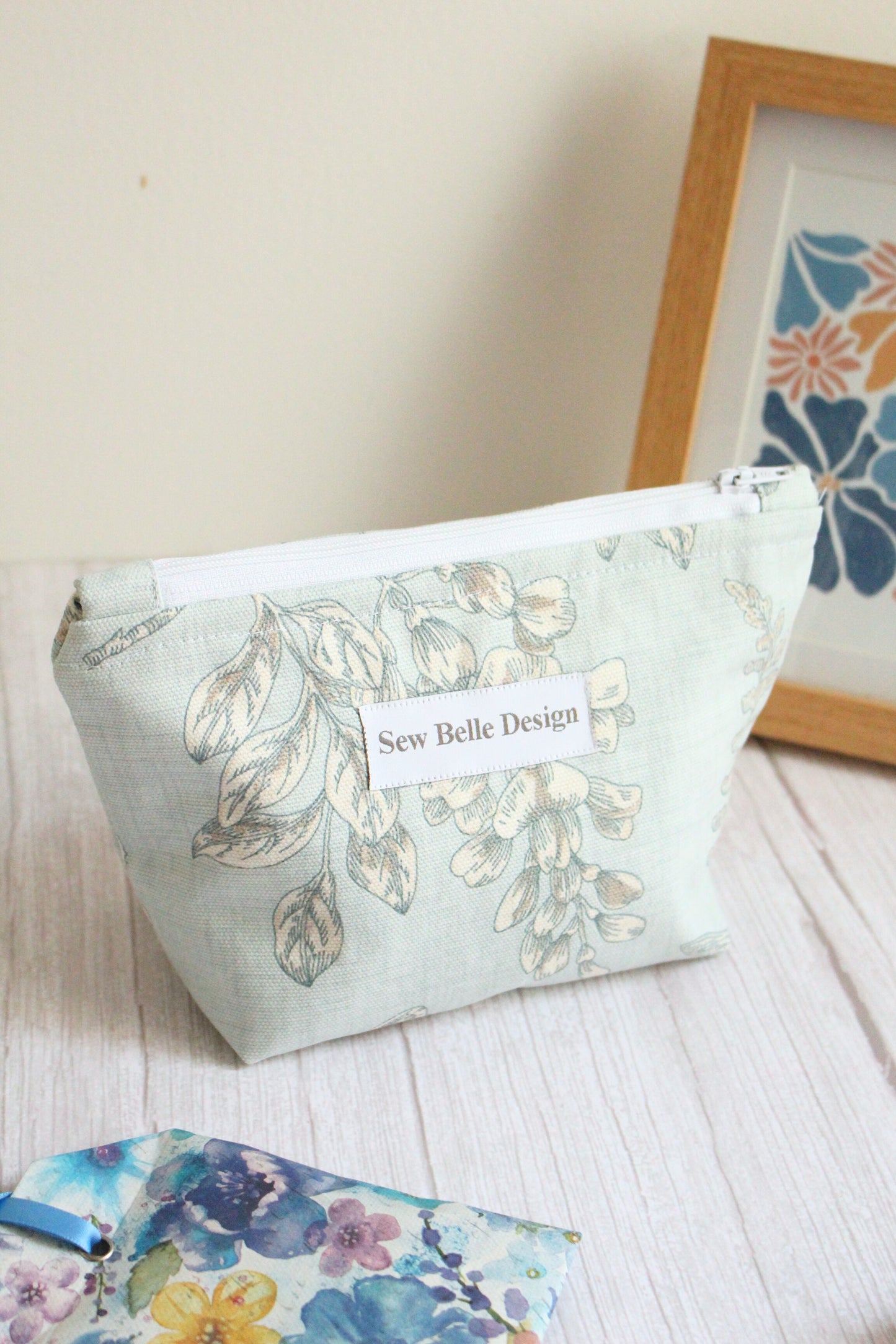 Anita Zip Bag - Blue Woodland Foliage