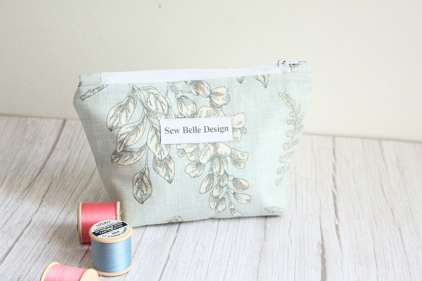 Anita Zip Bag - Blue Woodland Foliage