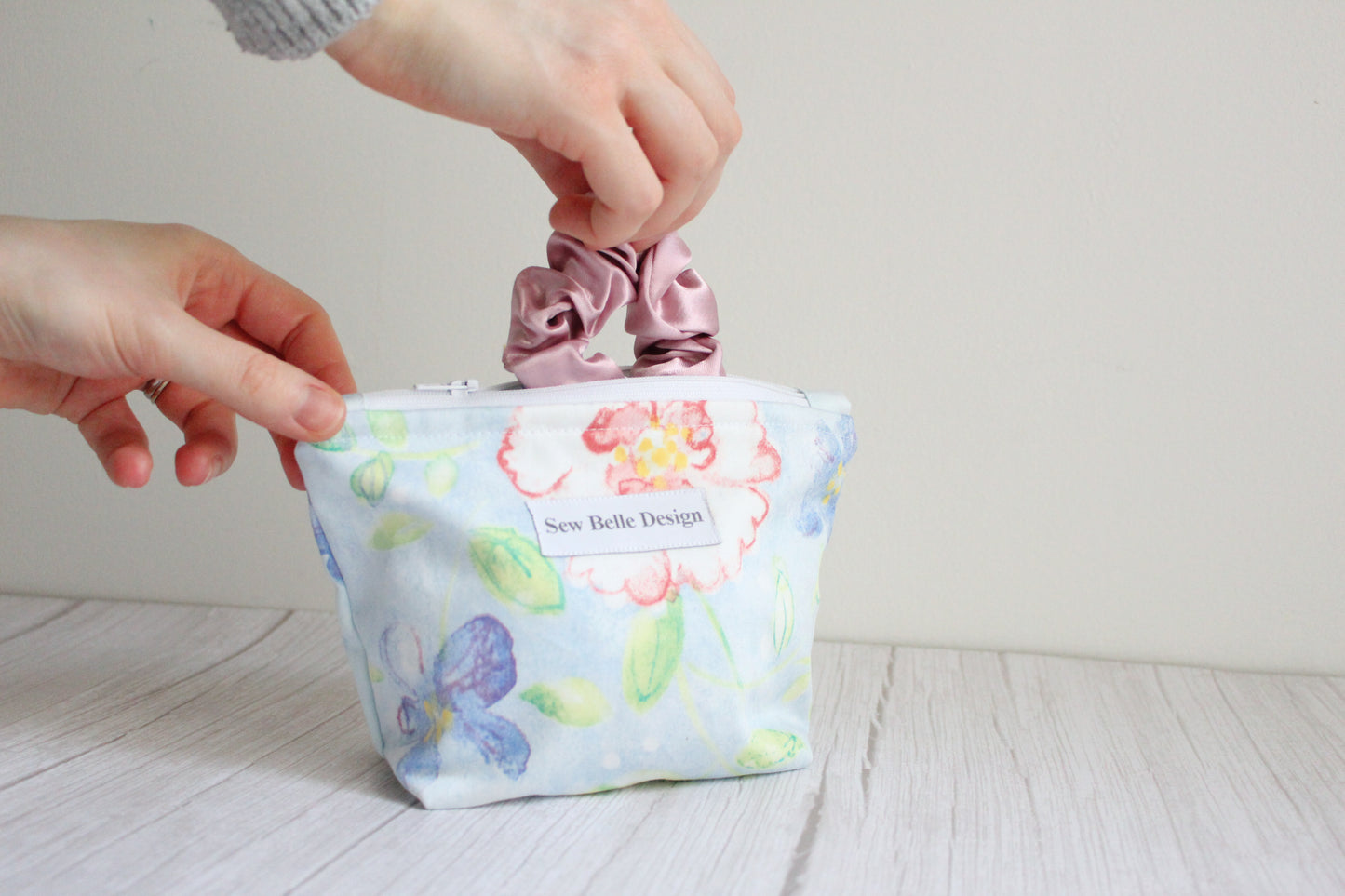 Anita Zip Bag - Blue & Pink Soft Florals