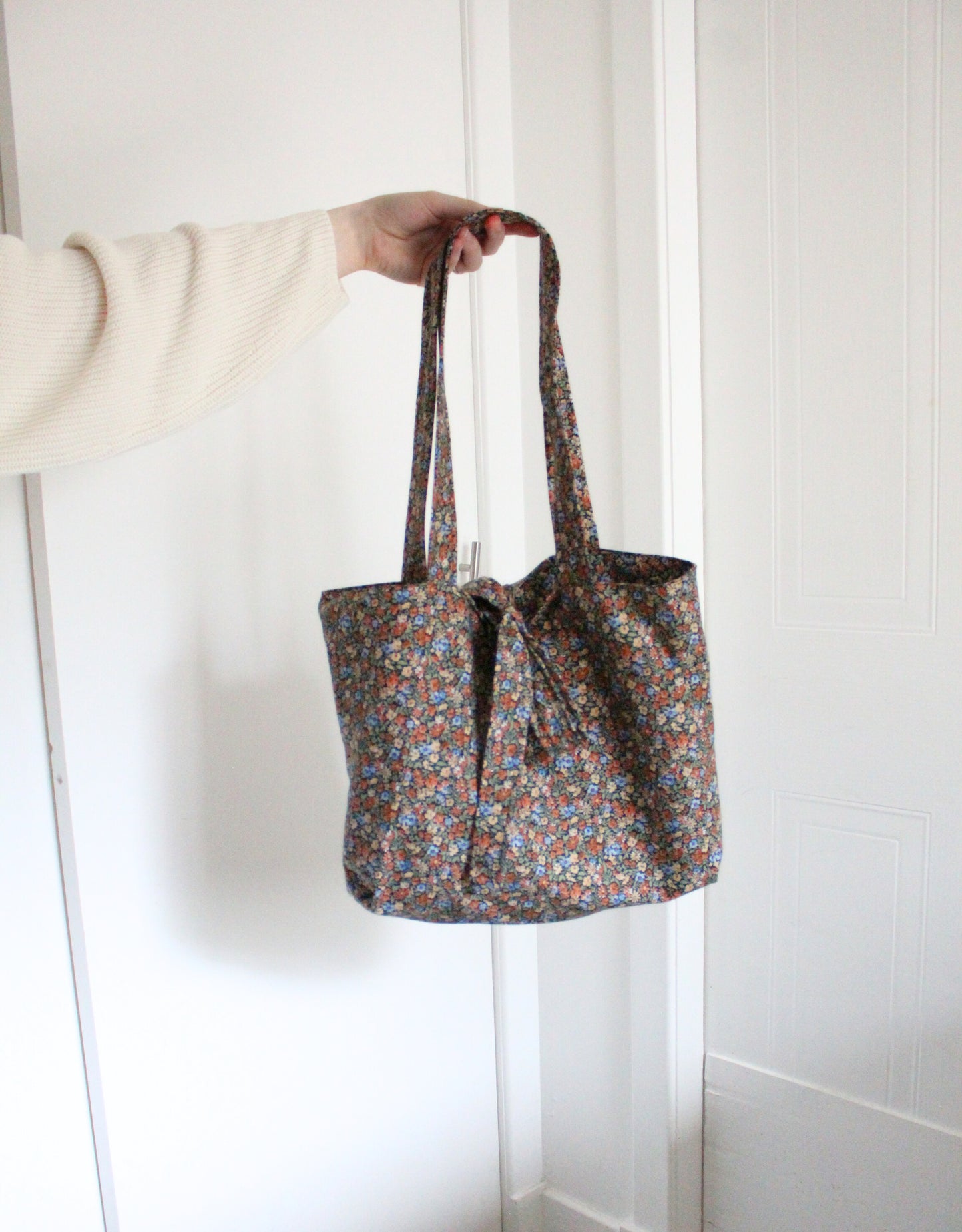 Martha Tote Bag - Autumn Floral