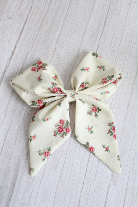 Pink & Cream Floral Hair Bow - Vintage Fabric