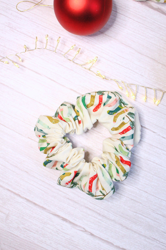 Cosy Christmas Stocking Pattern Scrunchie