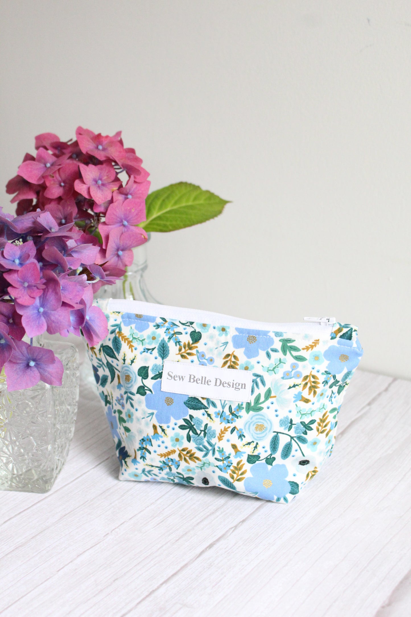 Anita Zip Bag - Blue Ditsy Floral