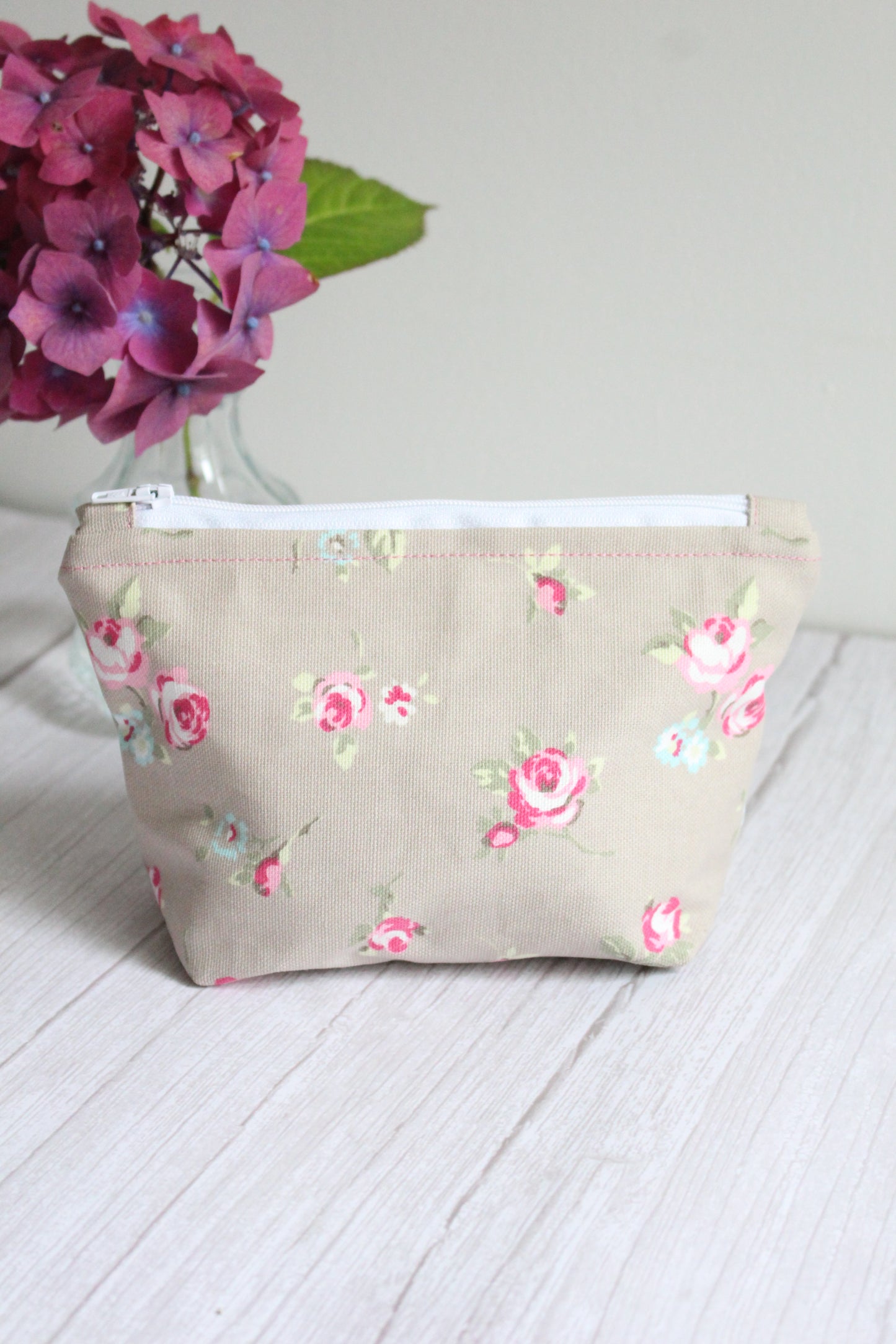 Anita Zip Bag - Pink & Beige Floral