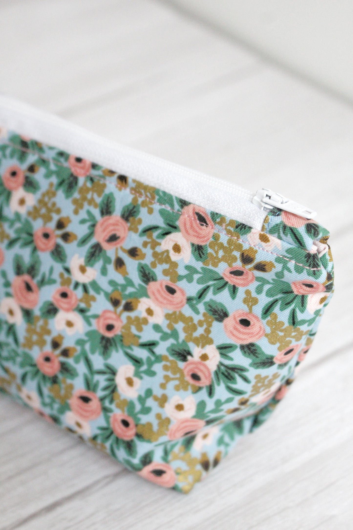 Anita Zip Bag - Pink & Blue Florals